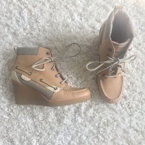 Sperry Wedges